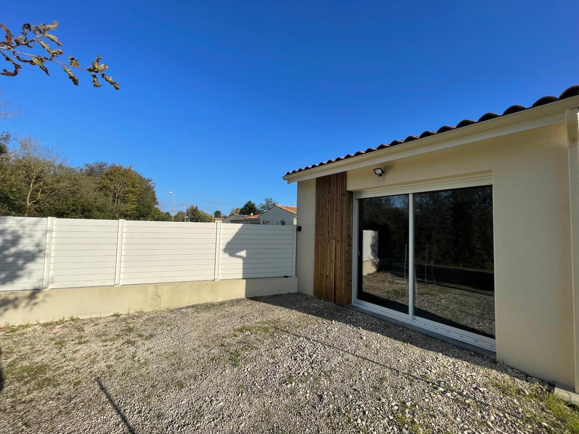 Villa Maison Avec Grand Espace En Hauteur Saint-Georges-des-Côteaux Exterior foto